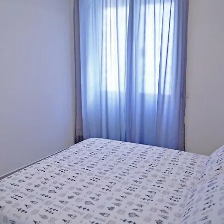 Apartman Pisoni *